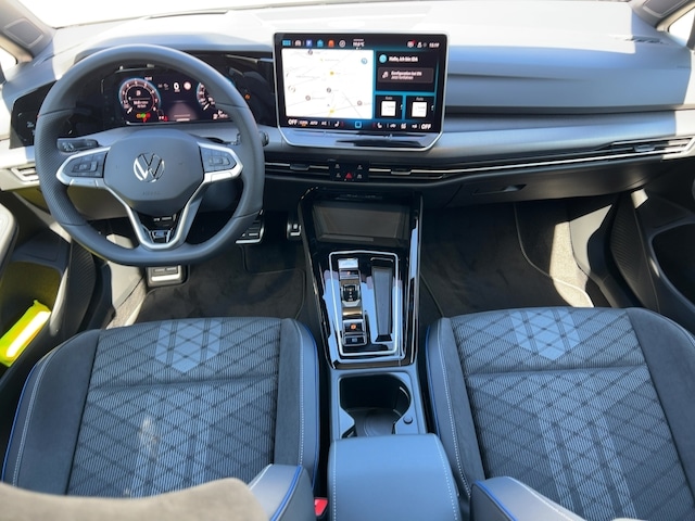 Volkswagen Golf 1.5 eTSI DSG