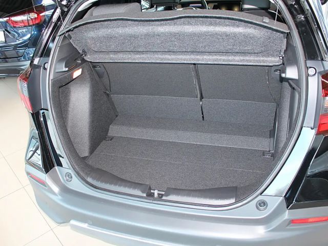 Honda Jazz Advance Hybrid i-MMD