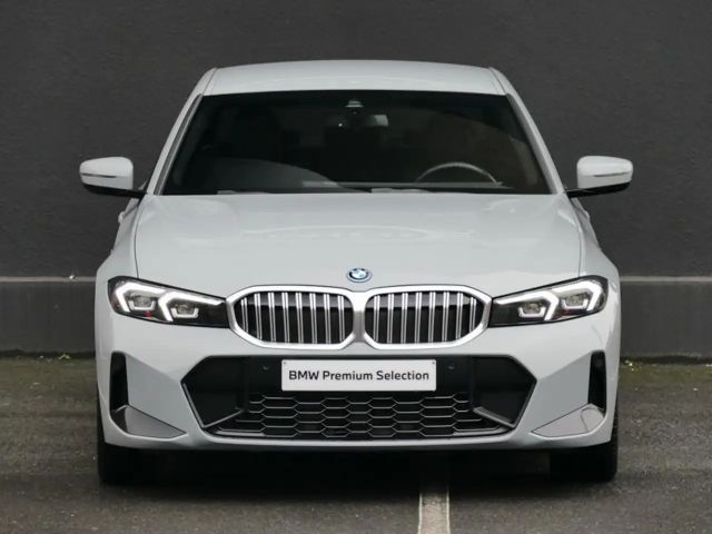 BMW 330 330e M-Sport Sedan