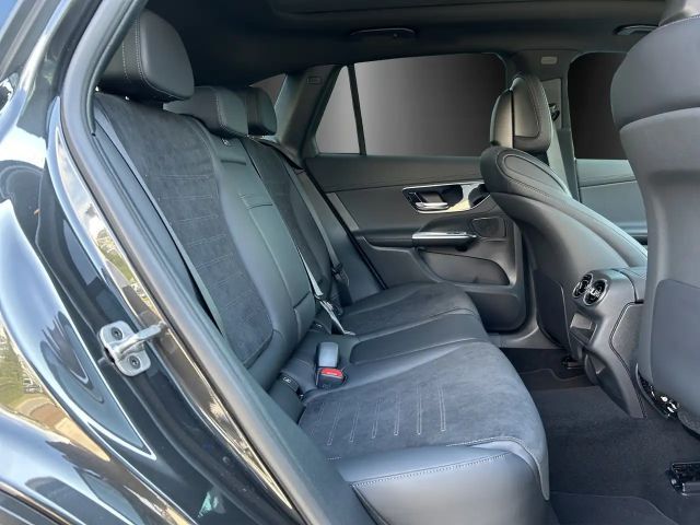 Mercedes-Benz GLC 200 4MATIC AMG Line