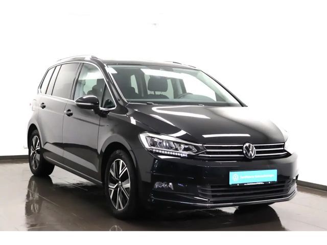 Volkswagen Touran 1.5 TSI Highline
