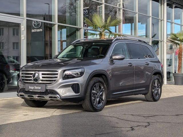Mercedes-Benz GLB 200 Progressive