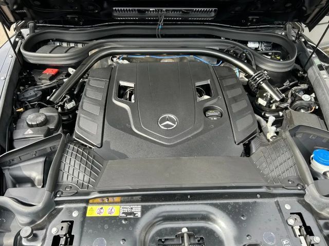 Mercedes-Benz G 500 AMG Line