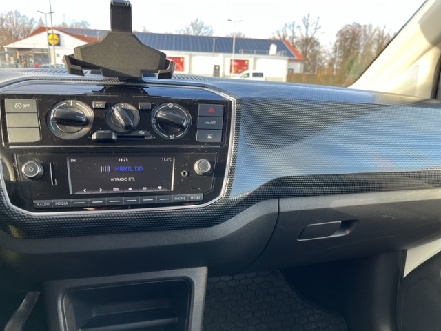 Volkswagen up! Move Move up!