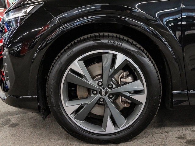 Audi Q4 e-tron Quattro