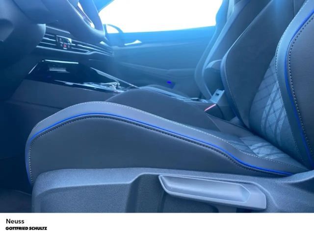 Volkswagen Golf 1.5 TSI DSG Style