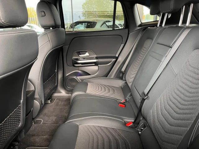 Mercedes-Benz EQA 350 4MATIC