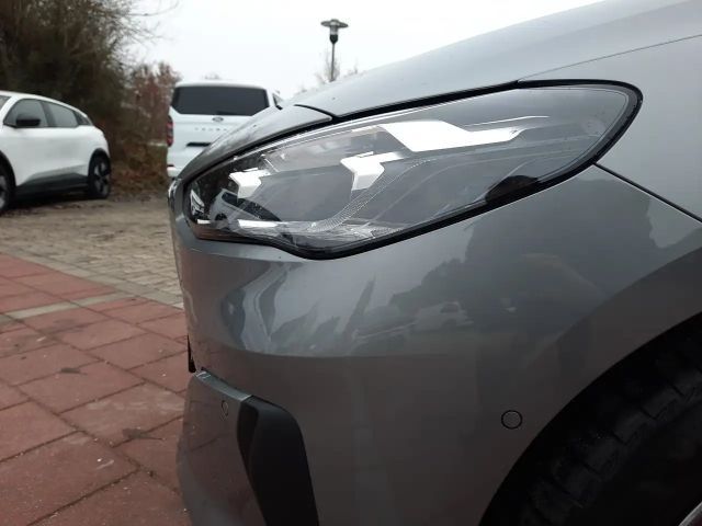 BMW 218 218i Active Tourer