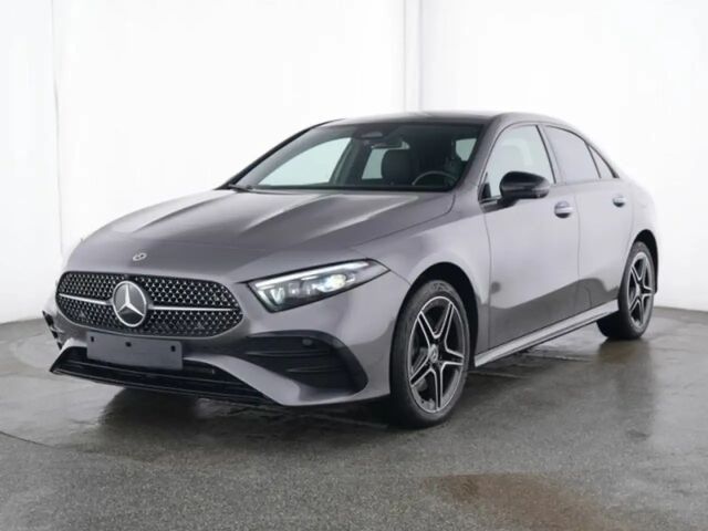 Mercedes-Benz A 250 A 250 e AMG Line