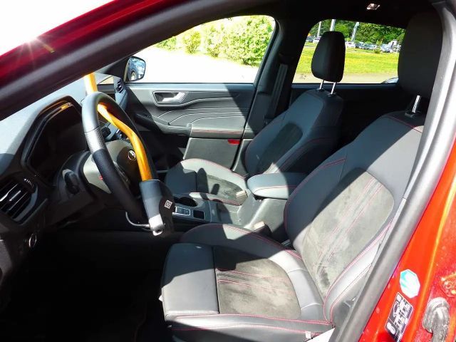 Ford Kuga Plug in Hybrid ST Line X