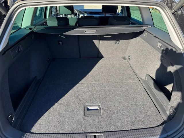 Volkswagen Passat Business Variant