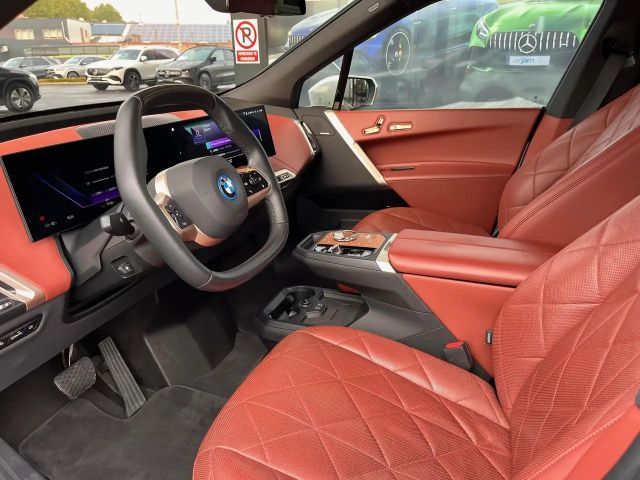BMW iX xDrive50