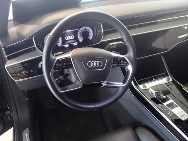 Audi A8 Quattro