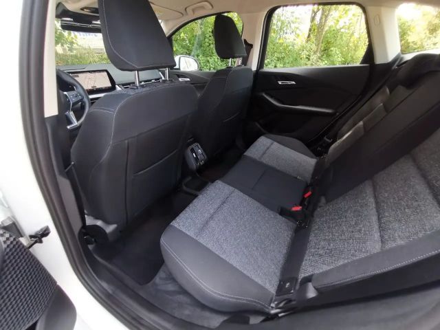 BMW 218 +P.ASS+RFK +Ad.LED +NAVI +SHZ