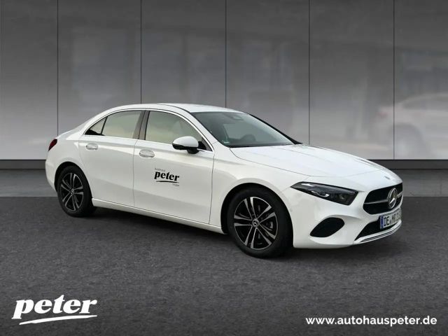 Mercedes-Benz A 180 Progressive