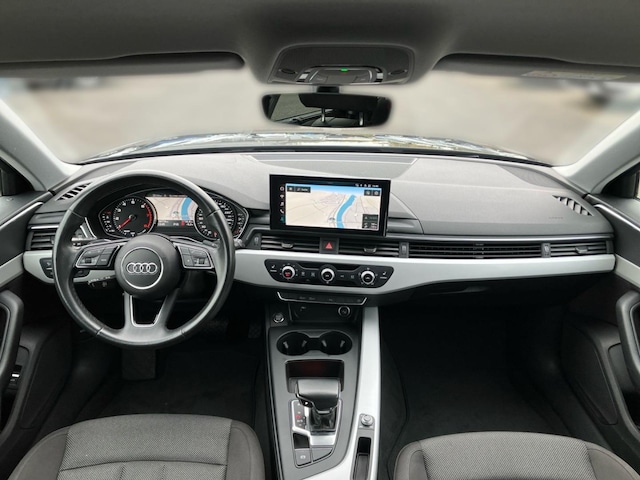 Audi A4 35 TFSI Avant S-Tronic