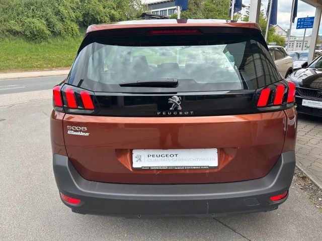 Peugeot 5008 Allure Pack Hybrid