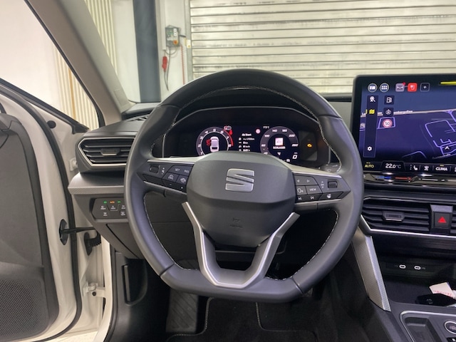 Seat Leon 1.5 eTSI Sportstourer Style