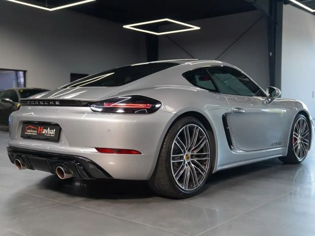 Porsche Cayman 4 Coupé GTS