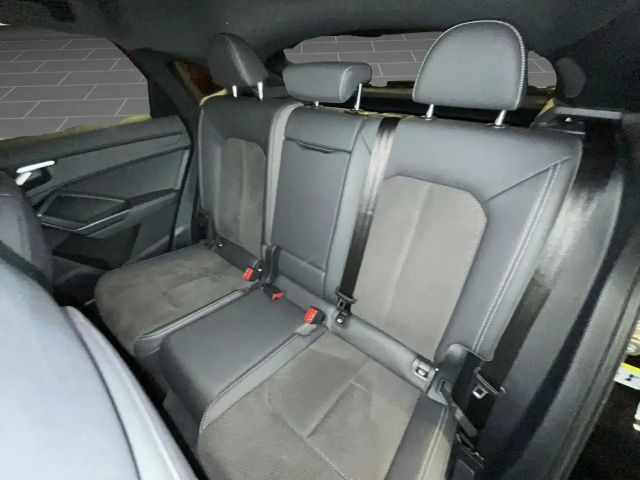 Audi Q3 35 TFSI S-Line