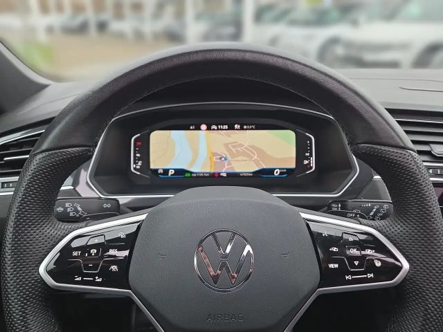 Volkswagen Tiguan Allspace DSG R-Line Style