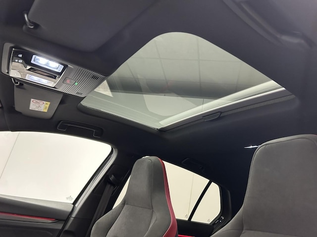 Volkswagen Golf 2.0 TSI DSG GTI Golf VIII