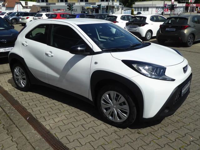 Toyota Aygo X Business Hatchback