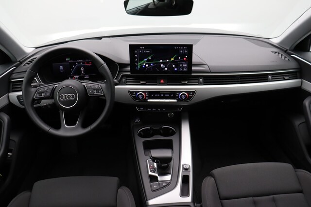 Audi A4 40 TDI S-Line S-Tronic Sedan