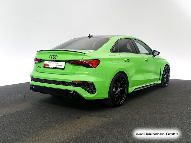 Audi RS3 Quattro S-Tronic Sedan