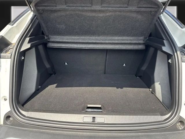 Peugeot E-2008 GT-Line