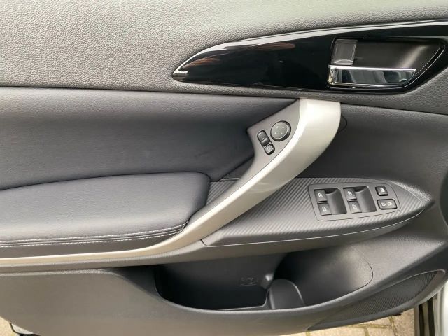 Mitsubishi Eclipse Cross 4WD PHEV