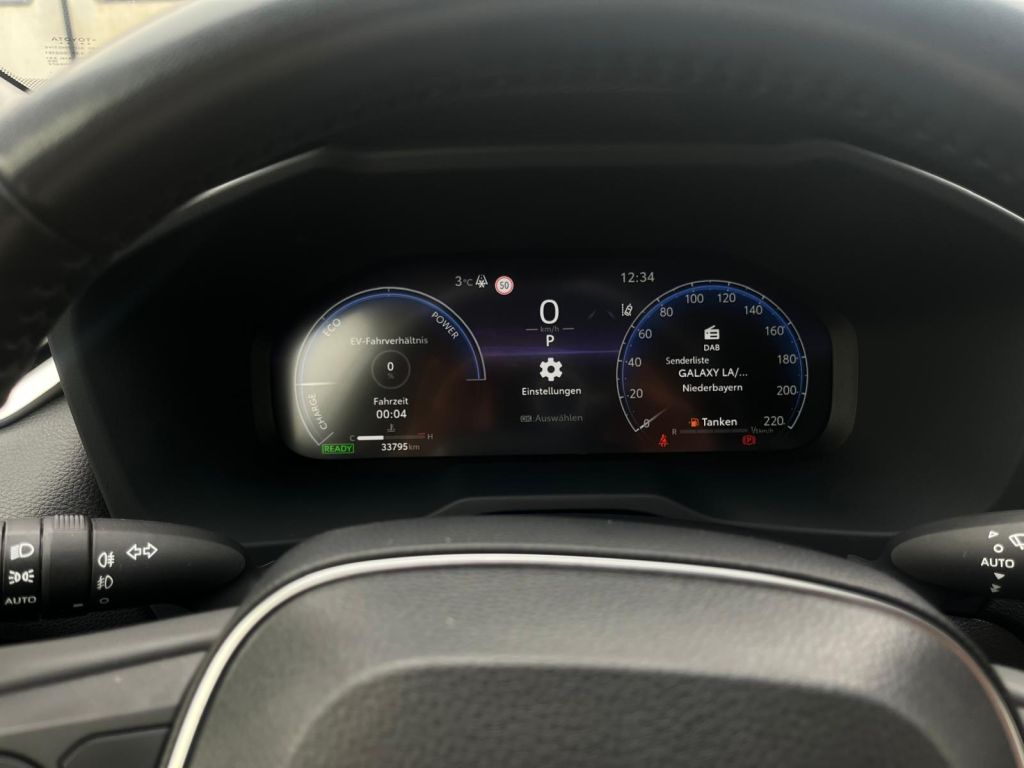 Toyota RAV4 5-deurs Team D