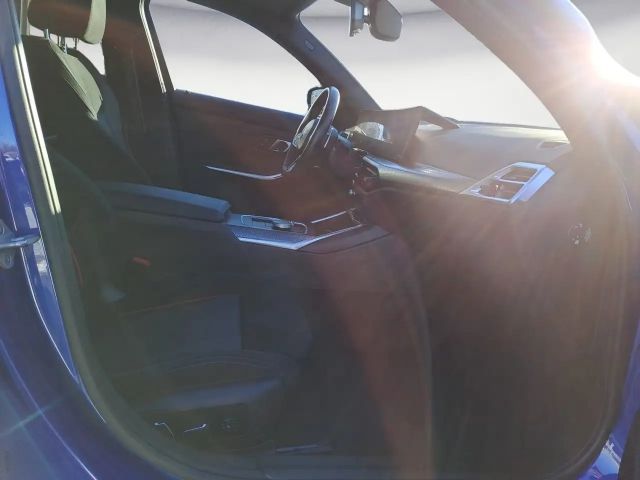 BMW 320 320d Sedan xDrive