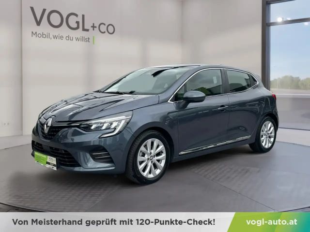 Renault Clio E-Tech Intens