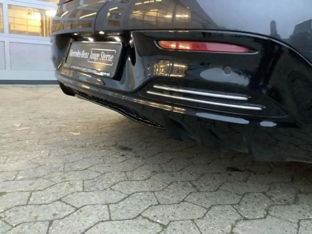 Mercedes-Benz EQE 300 AMG Line Sedan