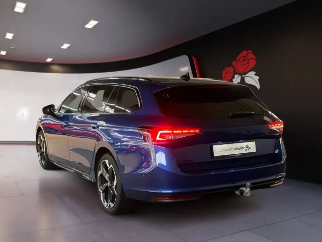 Skoda Superb 1.5 TSI Combi Sportline iV