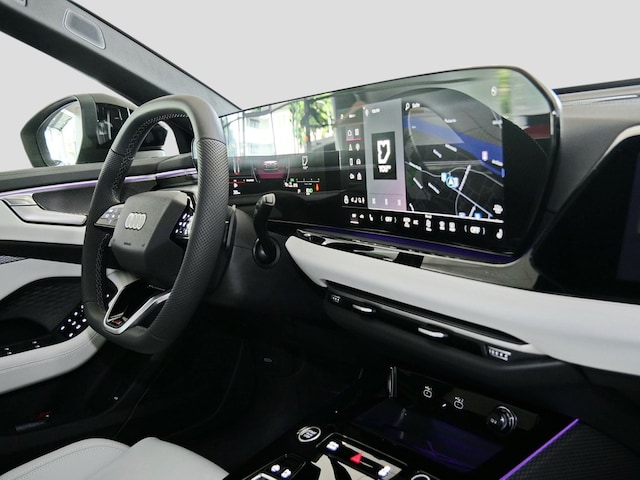 Audi A6 Avant Quattro S-Tronic