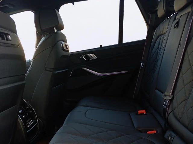 BMW X5 M-Sport M60i