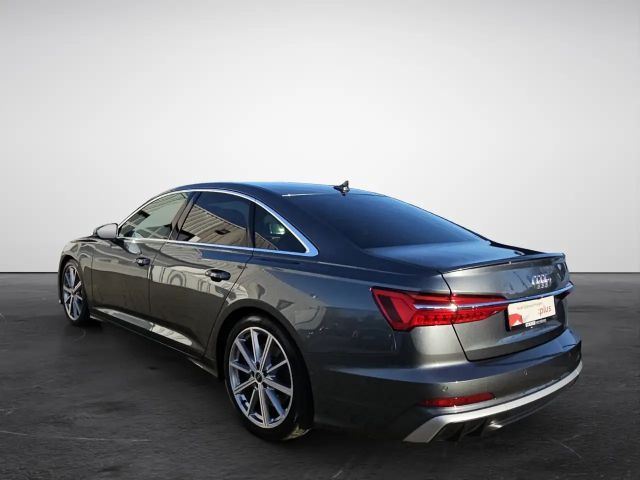 Audi S6 Quattro Sedan