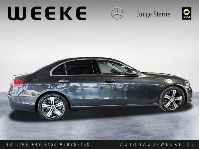 Mercedes-Benz C 180 AVANTGARDE Sedan