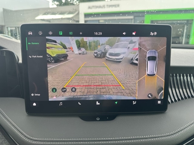 Skoda Superb 2.0 TDI Combi