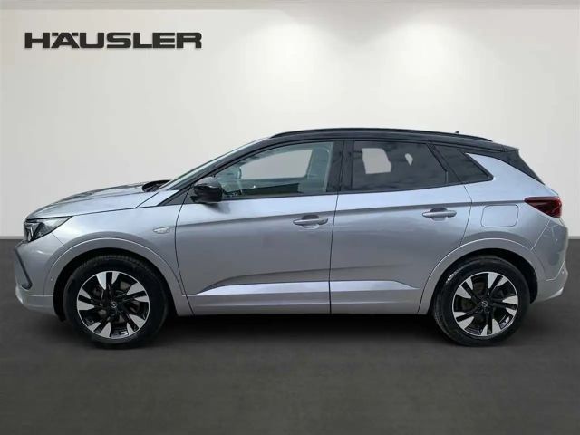 Opel Grandland X 1.6 Turbo Hybrid Ultimate