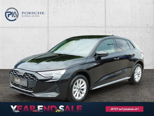 Audi A3 30 TFSI Sedan