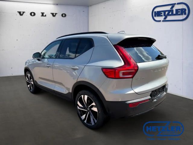 Volvo XC40 Dark Plus