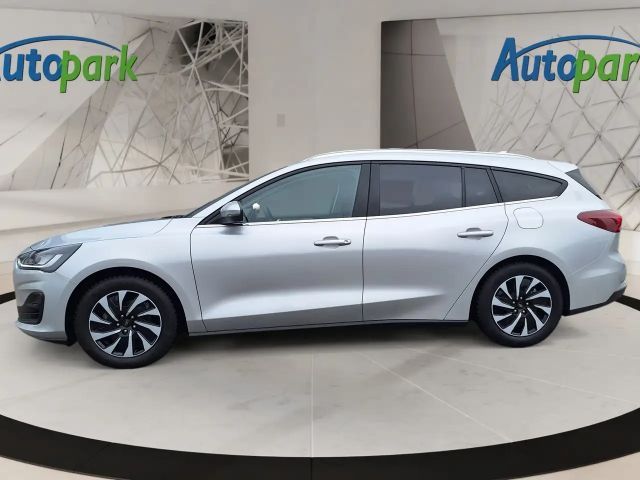Ford Focus Titanium Wagon