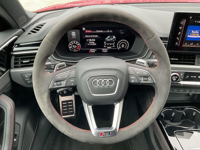 Audi RS4 Avant Quattro