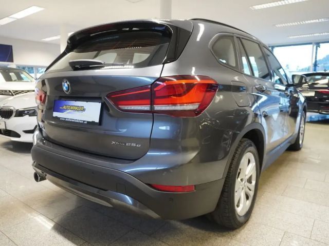 BMW X1 xDrive25e