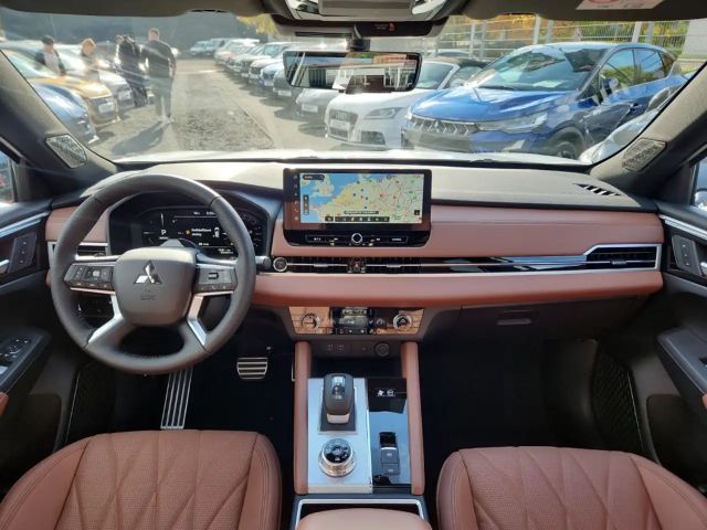 Mitsubishi Outlander 4WD