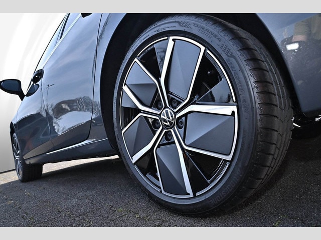 Volkswagen Golf 1.5 TSI Style