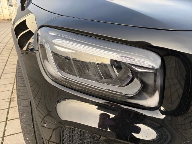 Mercedes-Benz GLB 180 GLB 180 d